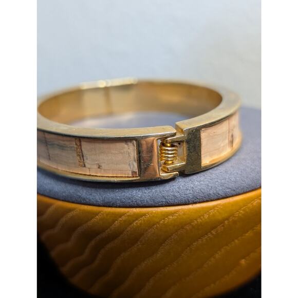 J. Crew Gold Tone Cork Hinged Oval Bangle Bracelet - Picture 3 of 7